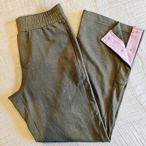 Pact Women's Grape Leaf Bailey Track Pant, Size Small